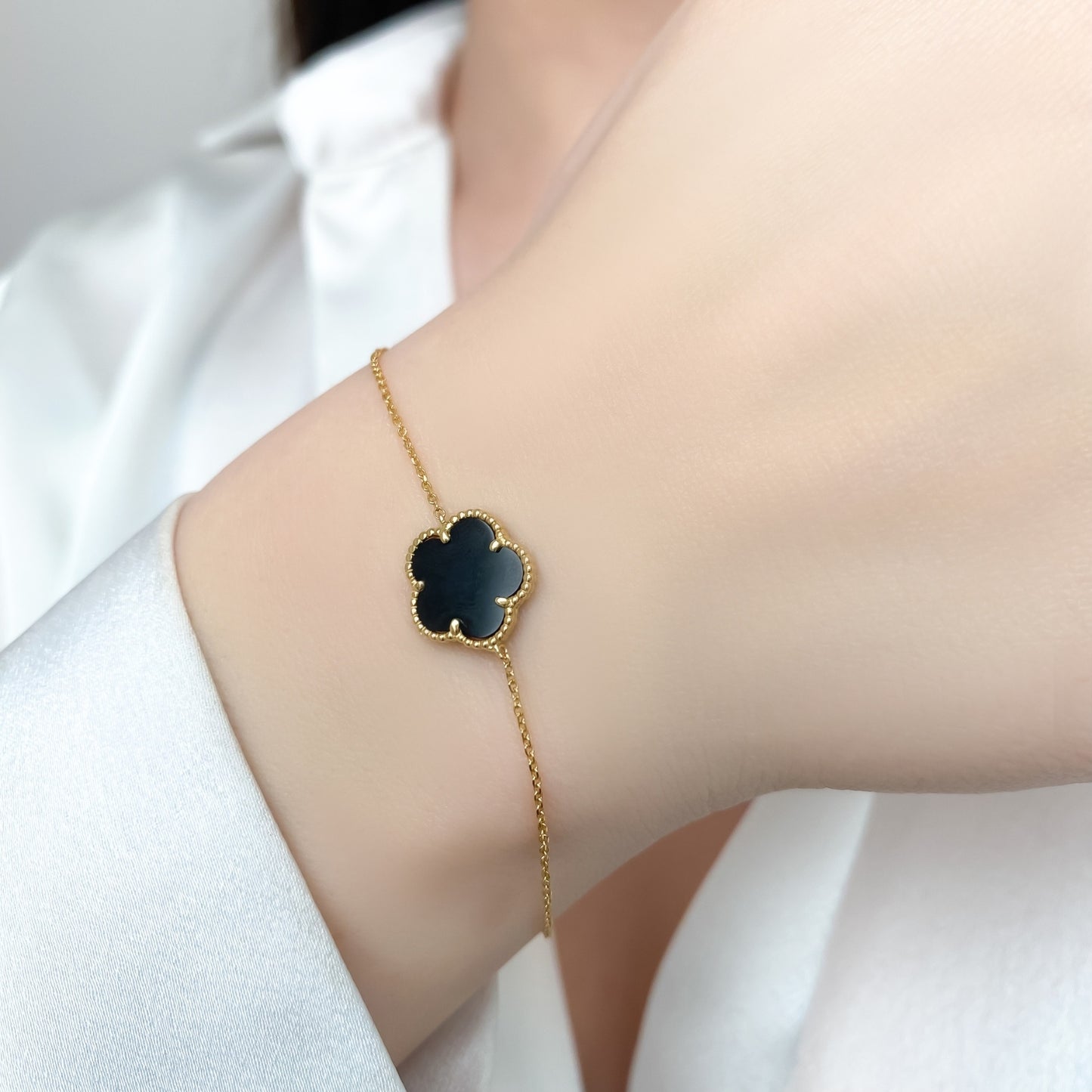 Bratara Aur 14k Floare cu Onix - SORELLY