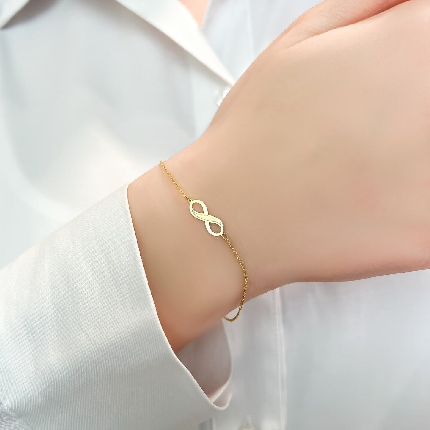 Bratara Aur 14k Infinit