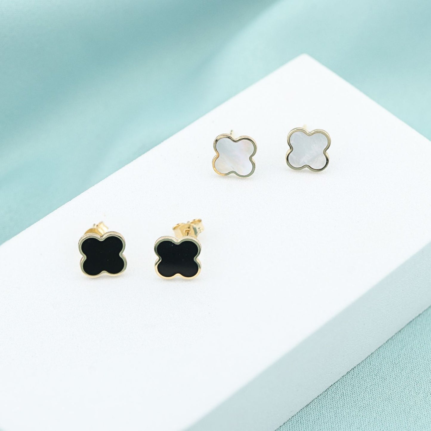 Cercei Aur 14k Floare cu Sidef - SORELLY