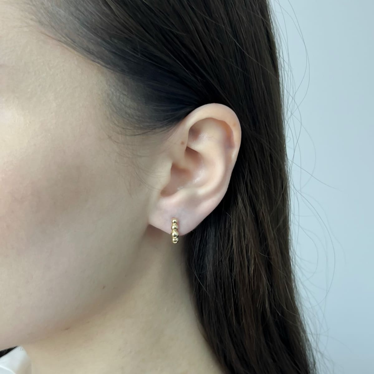 Cercei Aur 14k cu Elemente Rotunde 4mm