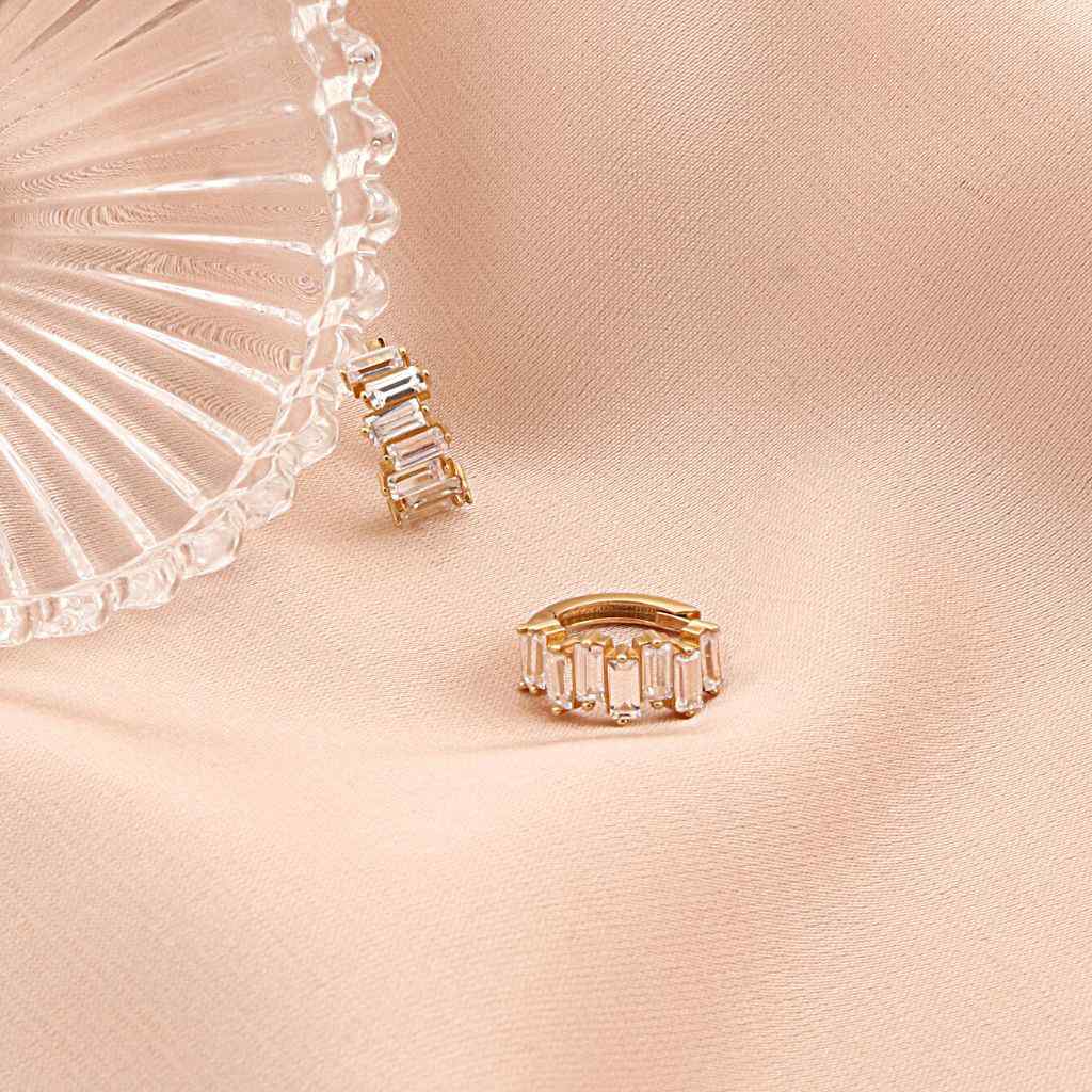 Cercei Aur 14k Uneven Eternity cu Pietre Zirconia