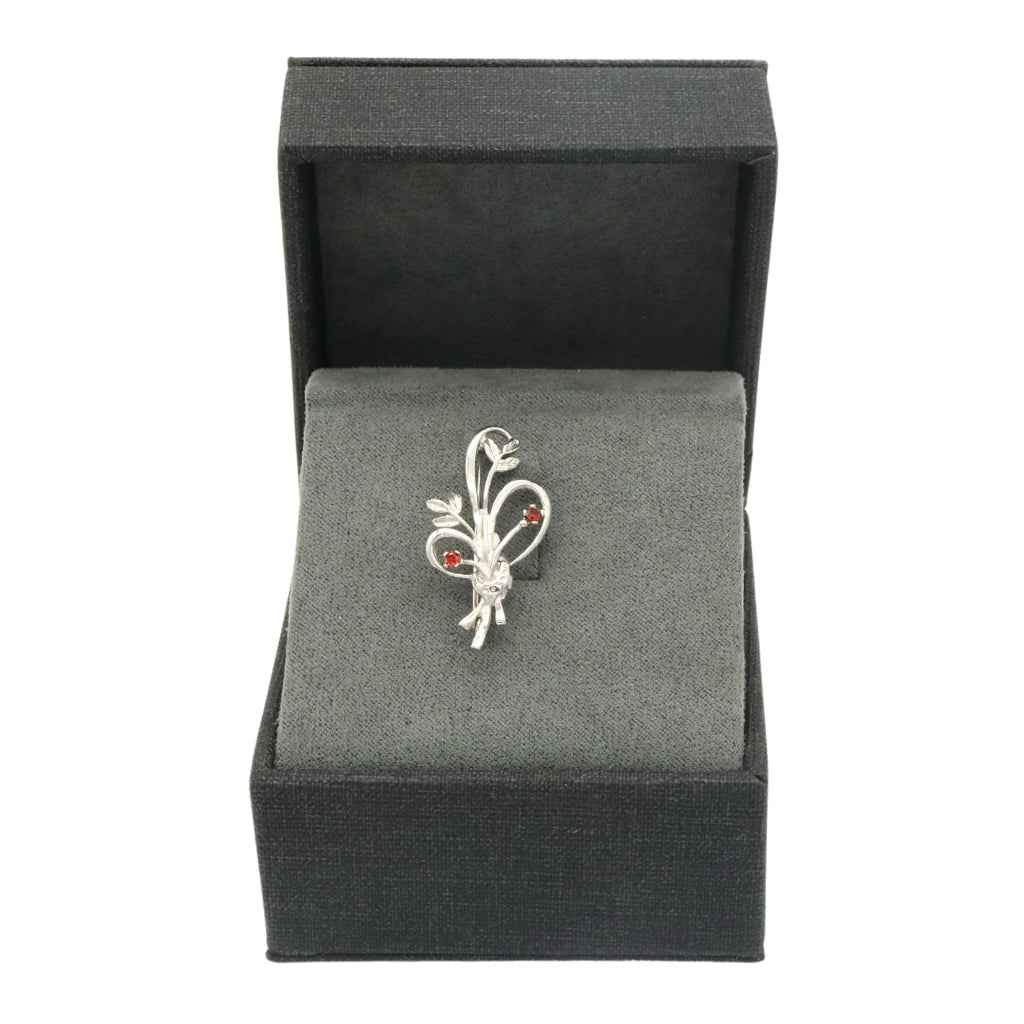 Martisor Brosa Argint Concarda
