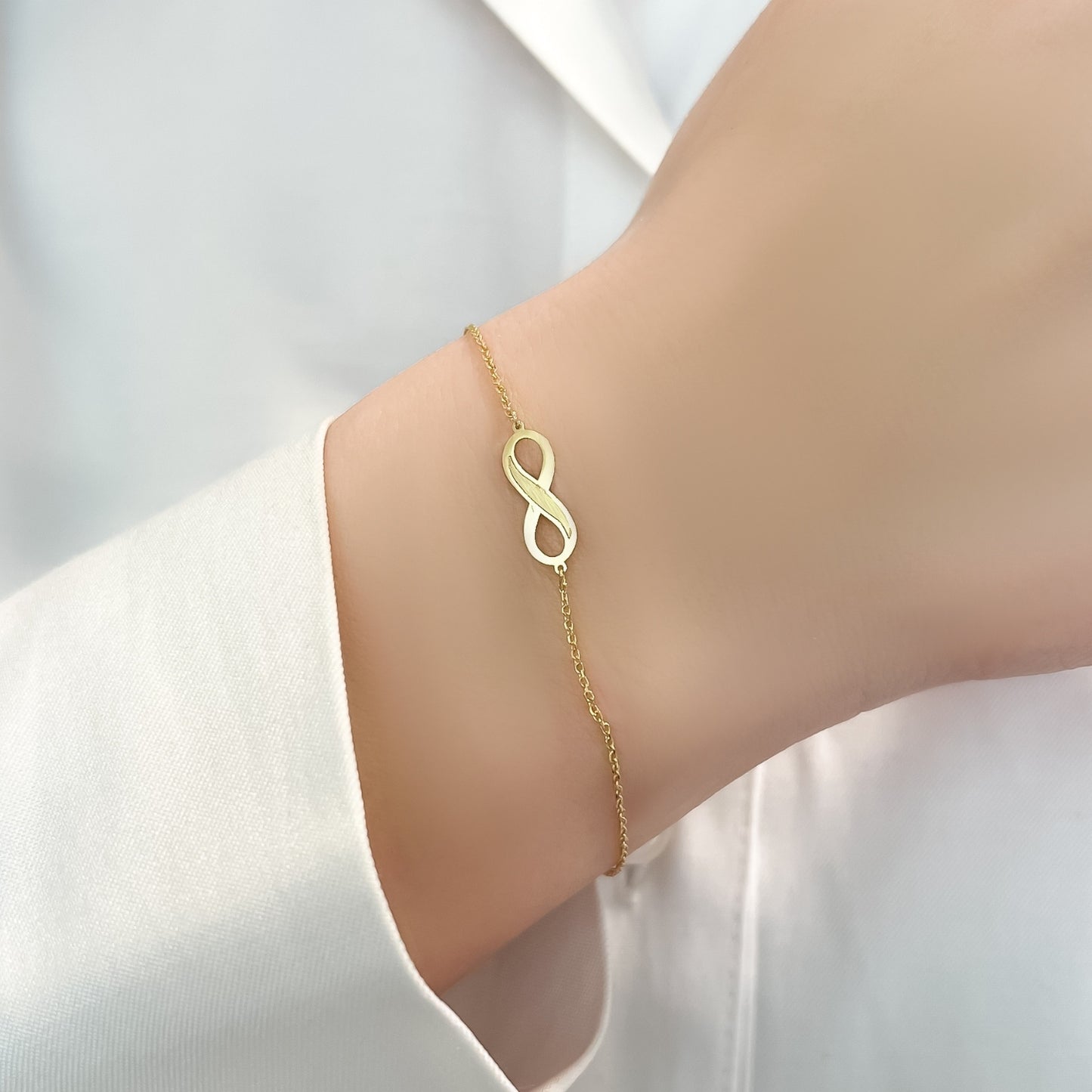 Bratara Aur 14k Infinit