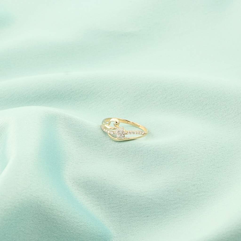 Inel Aur 14k Floare cu Pietre Zirconia