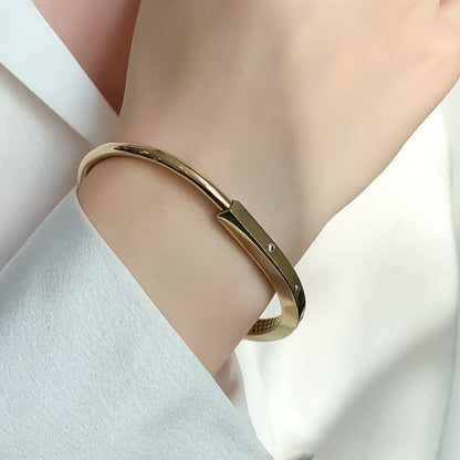 Bratara Aur 14k Fixa Lock Bangle cu Pietre Zirconia