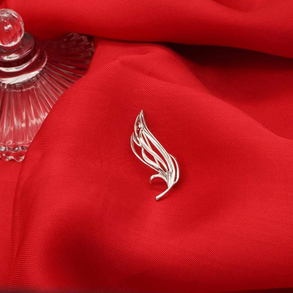 Martisor Brosa Argint Feathers